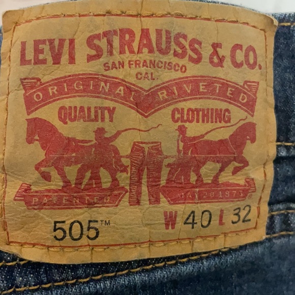 Men’s Levi’s 505. - Picture 3 of 6